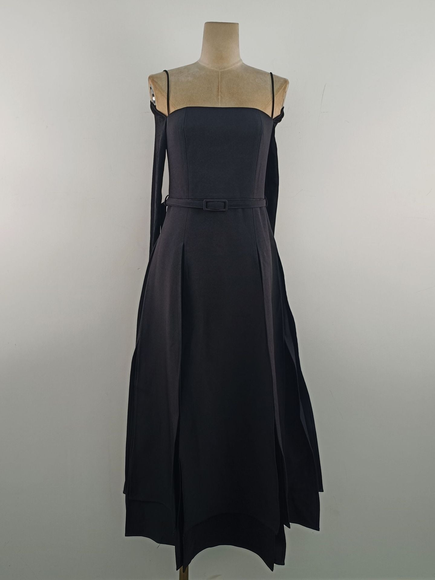 High-end slit off-the-shoulder dress new style elegant waist solid color long-sleeved long skirt