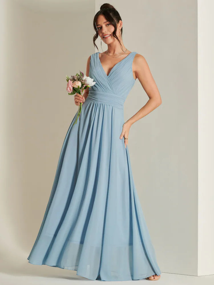 French spring and summer 2025 new high-end temperament white chiffon dress exquisite long skirt nightdress long dress skirt
