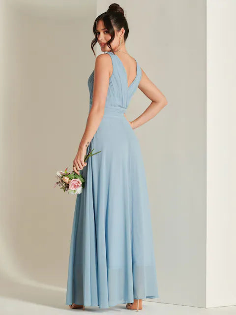 French spring and summer 2025 new high-end temperament white chiffon dress exquisite long skirt nightdress long dress skirt
