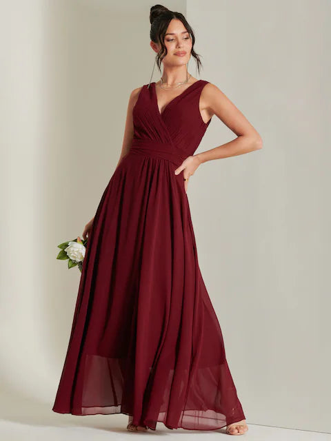 French spring and summer 2025 new high-end temperament white chiffon dress exquisite long skirt nightdress long dress skirt